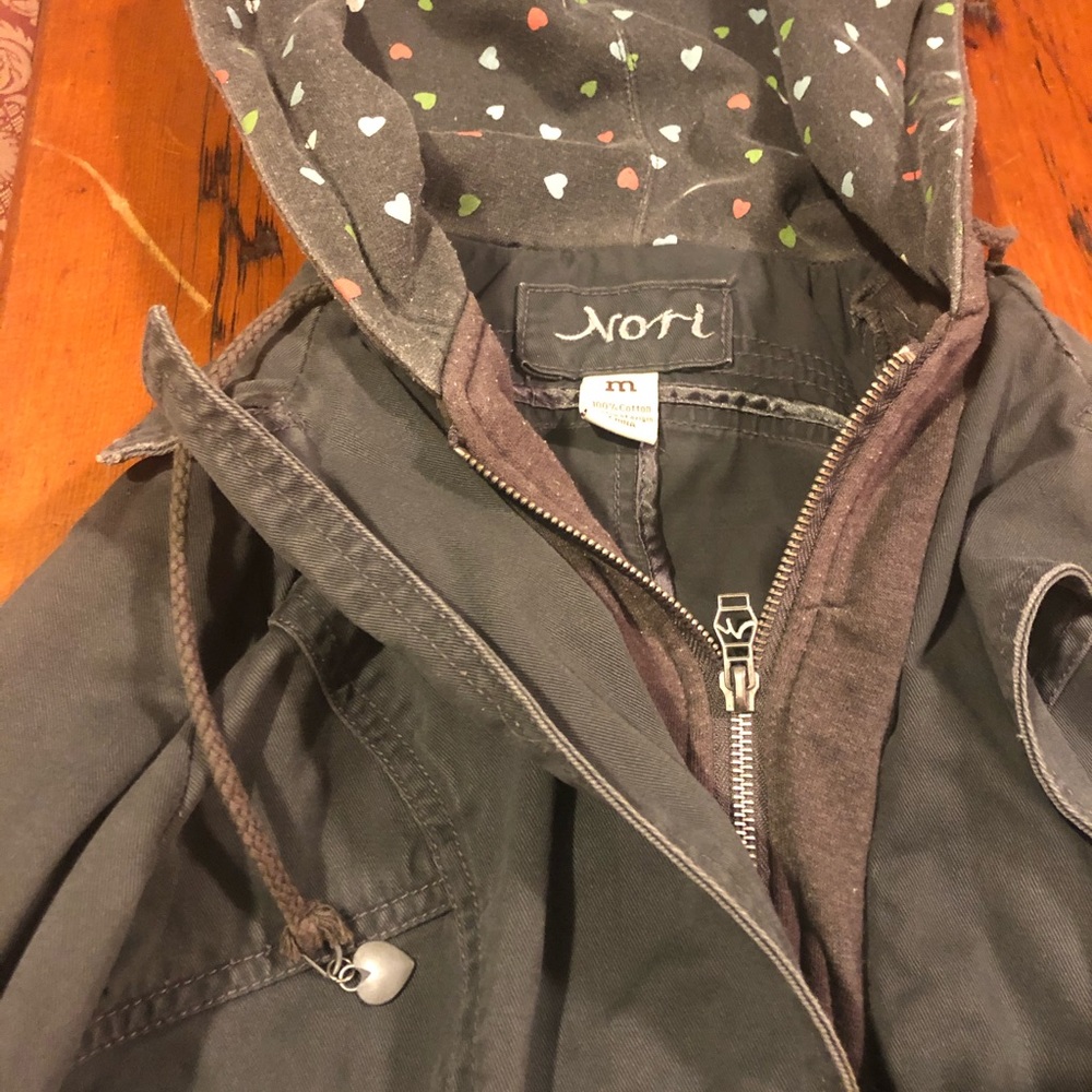 Lightweight gray jacket, hood with hearts 💕 - Picture 5 of 8